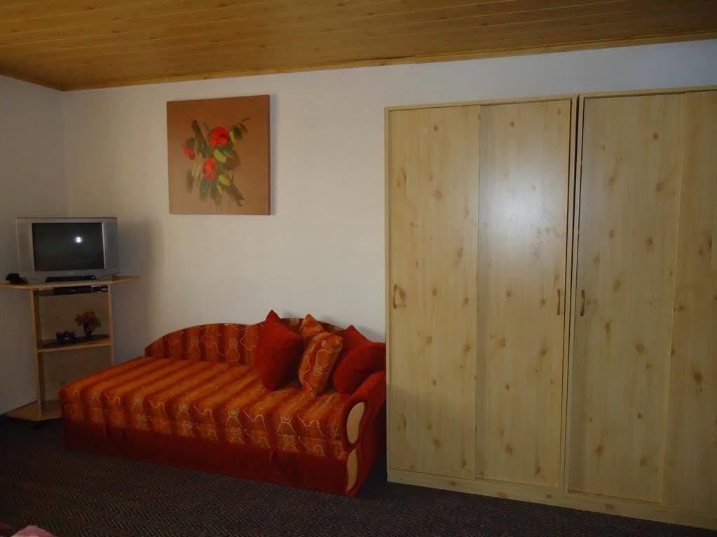 Vila Martina Poprad Exterior foto
